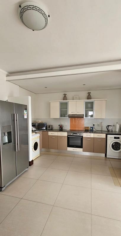 To Let 2 Bedroom Property for Rent in Bloubergstrand Western Cape